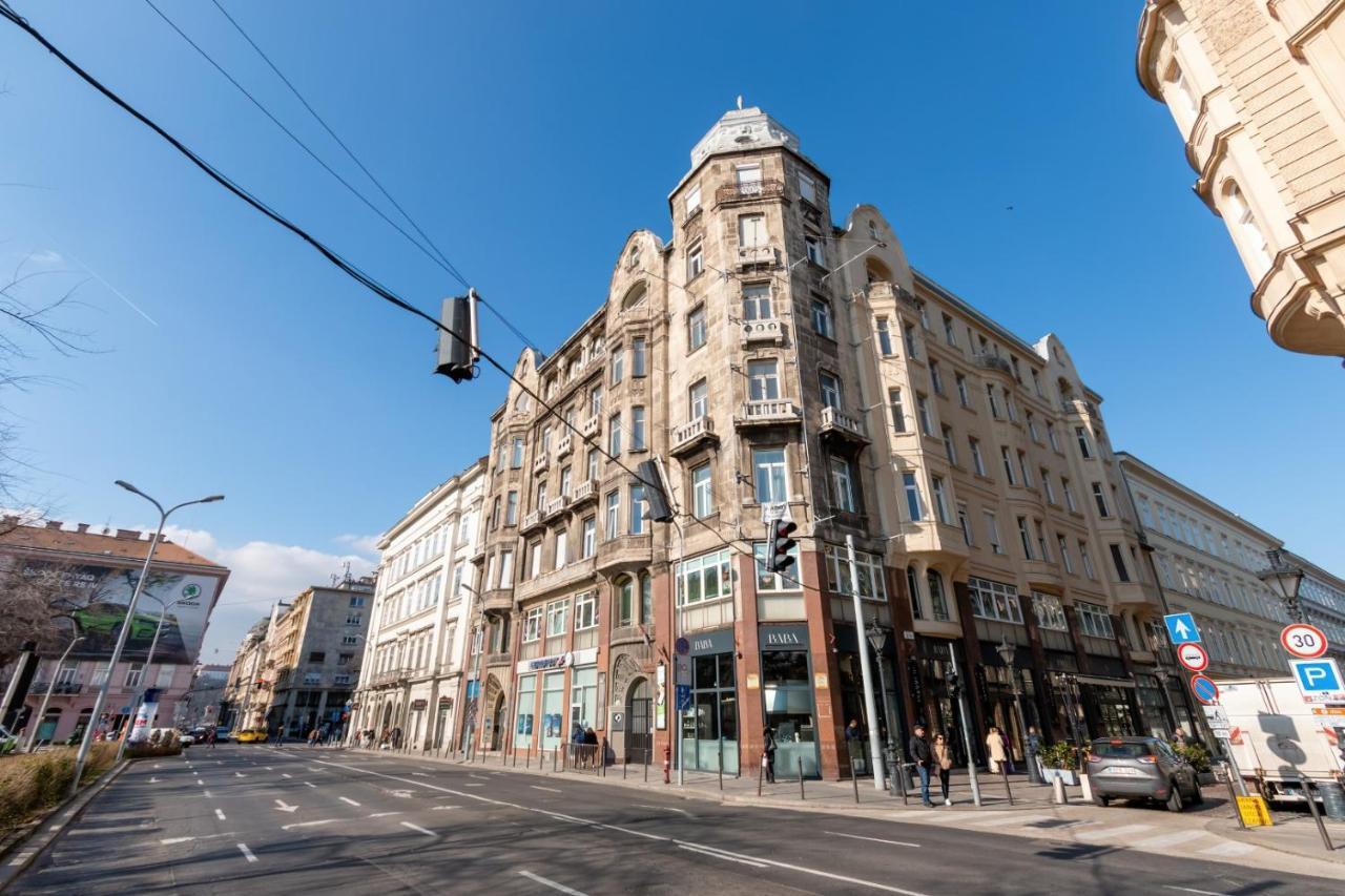 Elizabeth Garden Apartment Budapeste Exterior foto